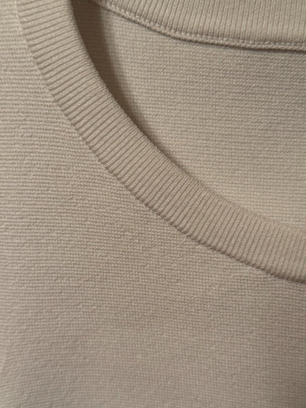 Express Body Contour Tank - Picture 5 of 6